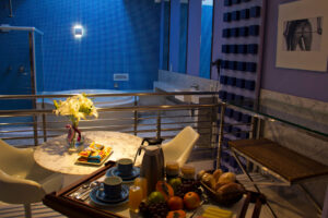 acqua motel suite 6114
