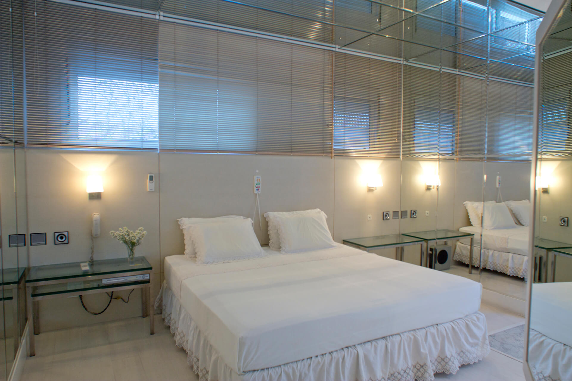 acqua-motel-suite-PICASSO